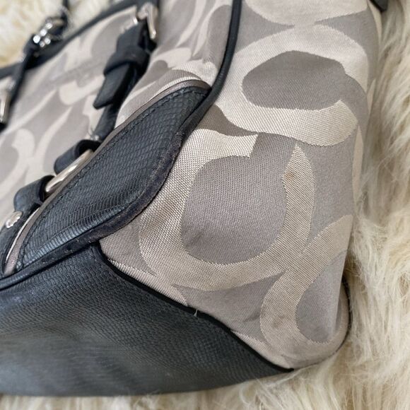 Coach Signature Grey Satin & Leather Shoulder Bag Office siren, Corp Core - Picture 13 of 13